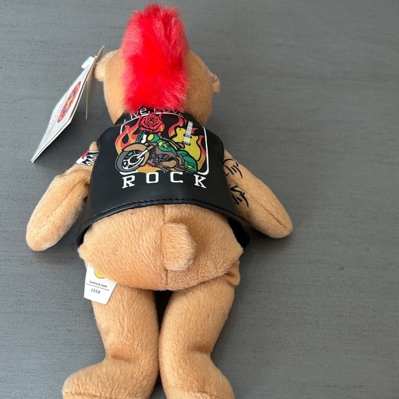 Hard Rock Cafe Aruba Plush Bear - Tan with Black Vest - Picture 3 of 3